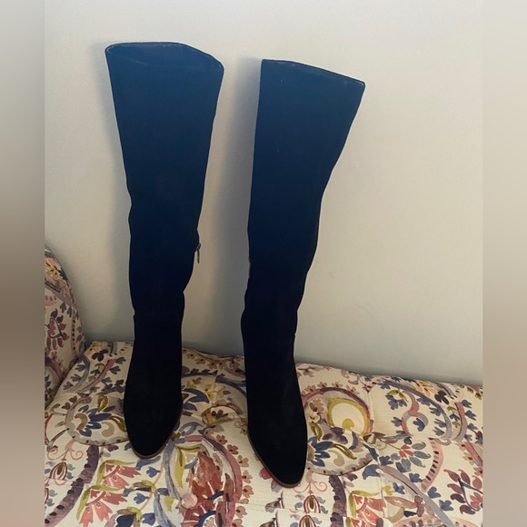 NWOT - Banana Republic Tall Suede Slouchy Boot - Picture 3 of 5